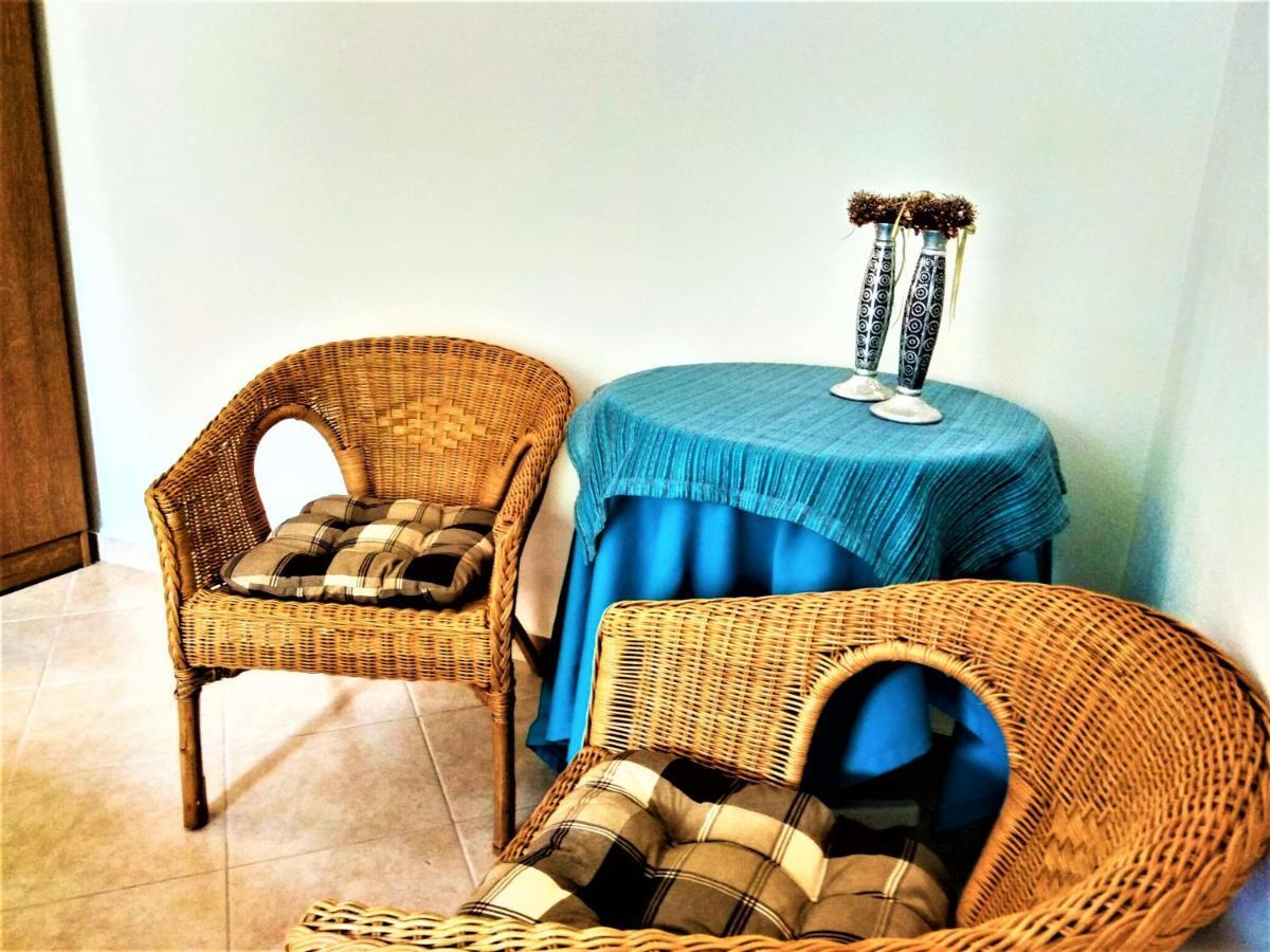 Mainades House Apartment Vitina Luaran gambar